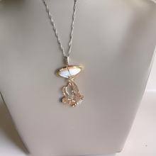 Load image into Gallery viewer, Jellyfish - Necklace