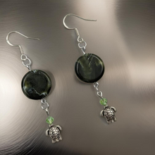 Load image into Gallery viewer, Turtle - Earrings