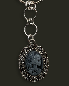 Keychain - Skull Cameo