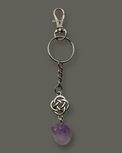 Load image into Gallery viewer, Keychain - Celtic knot &amp; Amethyst