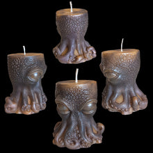 Load image into Gallery viewer, The Midnight Mimic - Octopus - Candle