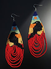 Load image into Gallery viewer, Transformation Raven - Beaded - Earrings