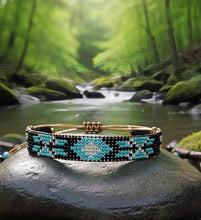 Load image into Gallery viewer, Midnight Oasis - Beaded - Bracelet