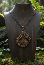 Load image into Gallery viewer, Ancient Embrace - Ammolite - Necklace