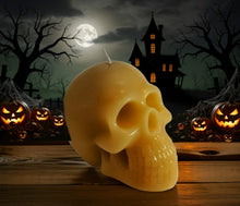 Load image into Gallery viewer, Lumen Aeterna- Skull Candle