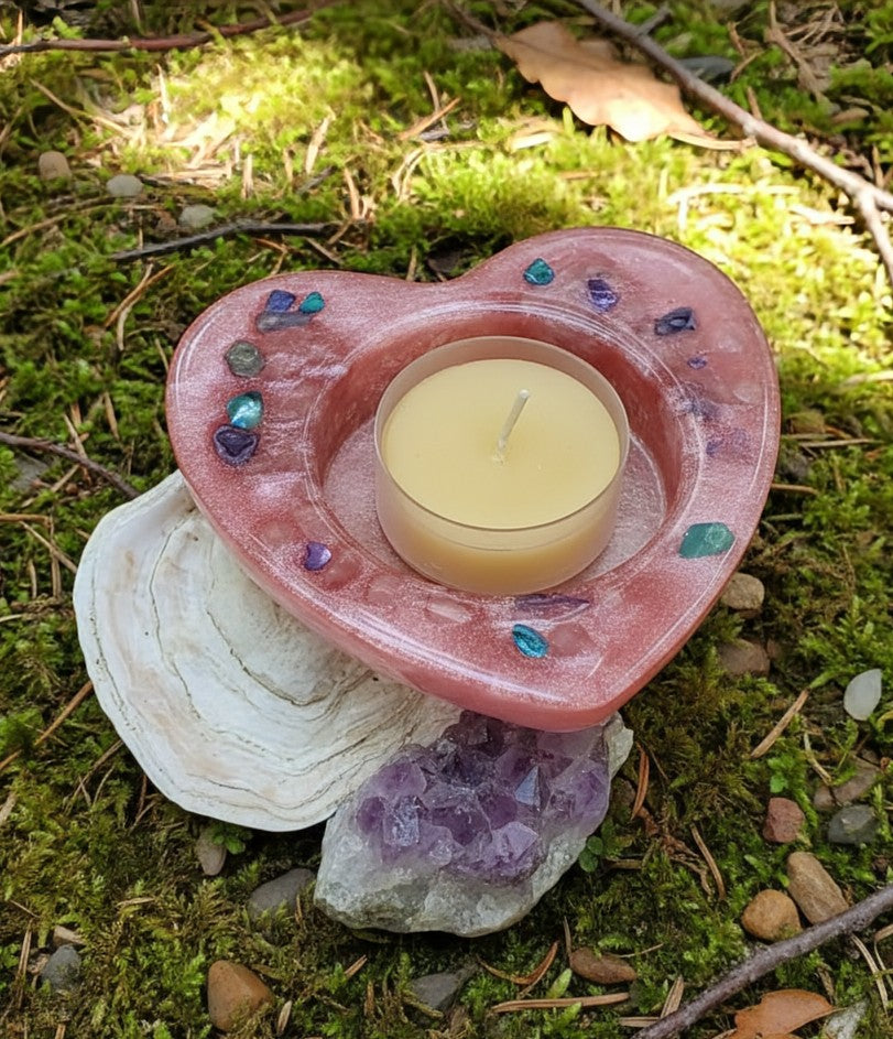 A Tides-and-Twilight Altar: Heart Resin Candle Holder