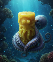 Load image into Gallery viewer, The Deep Diver - Octopus - Candle