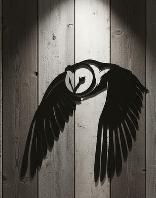 The Silent Seeker - Owl in flight - Metal Art