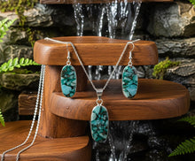 Load image into Gallery viewer, The Harmonized Shield - Necklace &amp; Earrings - Set