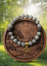 Load image into Gallery viewer, Labradorite, Lotus, Lava stone,  bracelet.