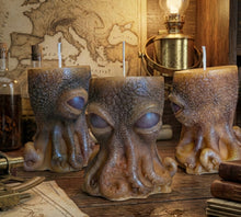 Load image into Gallery viewer, The Silent Echo of the Sea - Octopus - Candle