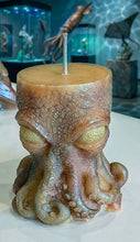 Load image into Gallery viewer, Midnight Ink &amp; Gold - Octopus - Candle