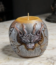 Load image into Gallery viewer, The Stone-Hearted -  Dragon - Candle - Raven Stonee
