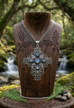 Load image into Gallery viewer, The Moonlight Filigree - Necklace