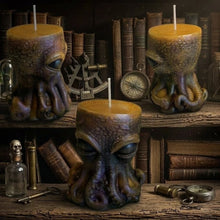 Load image into Gallery viewer, Echo of the shifting tide - Octopus - Candle