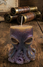 Load image into Gallery viewer, Deep Sea Mystic - Octopus - Candle