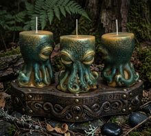 Load image into Gallery viewer, Midnight Sea Sage - Octopus - Candle