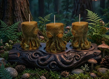 Load image into Gallery viewer, Green Abyss - Octopus - Candle