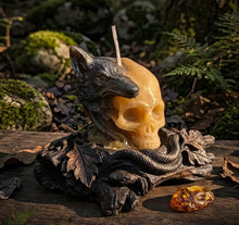 Load image into Gallery viewer, The Seeker’s Fusion - Wolf &amp; Skull - Candle