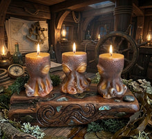 Load image into Gallery viewer, Deep Sea Guardian -  Octopus -  Candle