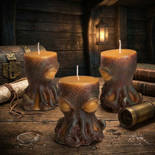 Load image into Gallery viewer, The Abyssal Relic - Octopus - Candle
