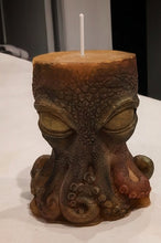 Load image into Gallery viewer, The Weaver of Waves  - Octopus -Candle