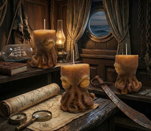 Load image into Gallery viewer, Silent Guardian - Octopus - Candle