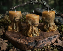 Load image into Gallery viewer, Captain’s Keepsake - Octopus - Candle