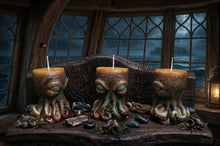 Load image into Gallery viewer, Tides of Antiquity - Octopus - Candle