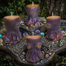 Load image into Gallery viewer, Master of Transformation - Octopus - Candle