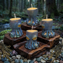 Load image into Gallery viewer, The Echo of Indigo - Octopus - Candle