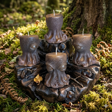 Load image into Gallery viewer, The Midnight Mimic - Octopus - Candle