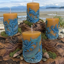 Load image into Gallery viewer, The Siren's Echo - Mermaid - Candle
