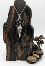 Load image into Gallery viewer, The Raven's Edge - Raven - Arrowhead