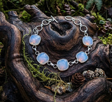 Load image into Gallery viewer, The whisper Glow Opalite - Bracelet