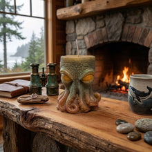 Load image into Gallery viewer, Verdigris Tide - Octopus - Candle