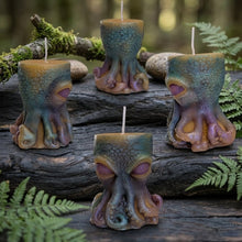 Load image into Gallery viewer, Bioluminescent Echo - Octopus - Candle