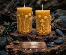 Load image into Gallery viewer, Deep Sea Drift - Jellyfish - Candle