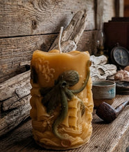 Load image into Gallery viewer, The Deep Whisper Kraken  - Octopus - Candle