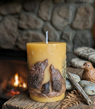 Load image into Gallery viewer, Echoes of the Wild - Wolf - Candle