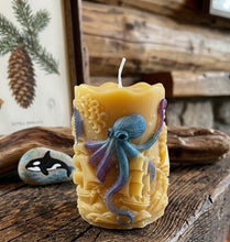 Load image into Gallery viewer, Voyage of the Kraken - Octopus - Candle