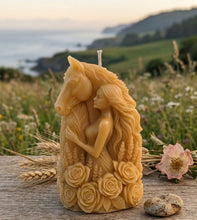 Load image into Gallery viewer, Intertwined Souls -Horse - Candle