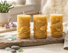 Load image into Gallery viewer, Echo of the Ocean - Humpback whale - Candle - Raven Stone