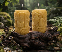 Load image into Gallery viewer, Raven’s Renewal - Raven - Butterfly - Candle
