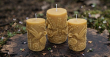 Load image into Gallery viewer, The Woodland Botanical - Hummingbird - Candle