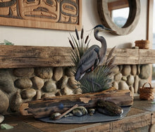 Load image into Gallery viewer, Sentinel of the Tides - Heron - Metal Art