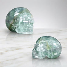 Load image into Gallery viewer, Genuine stone - Skull - Rainbow Fluorite