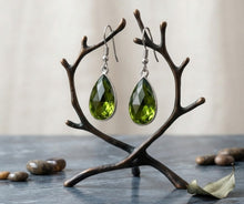 Load image into Gallery viewer, Aura Of The Evening Emerald- Peridot - Earrings
