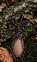 Load image into Gallery viewer, The Sunset Arch - Sunstone - Necklace