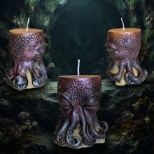 Load image into Gallery viewer, Midnight Navigator - Octopus - Candle